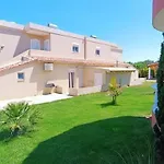 Verano Oasis Apartment_near The Sea-free Parking Χερσόνησος